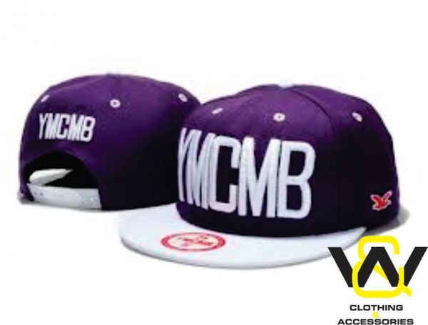 Boné YMCMB roxo e branco